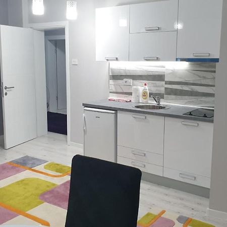 Apartman Sweet Dreams 2 Ниш Екстер'єр фото