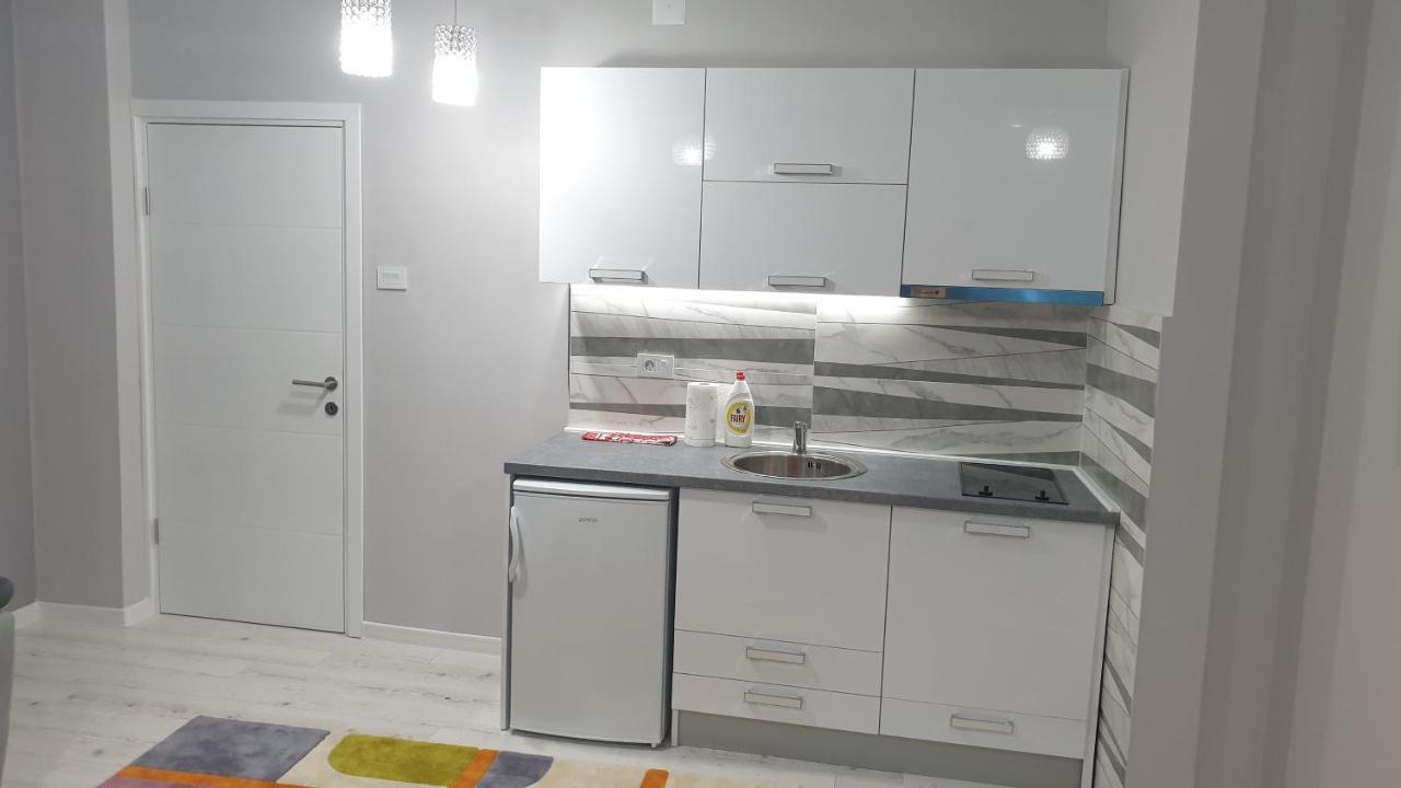 Apartman Sweet Dreams 2 Ниш Екстер'єр фото