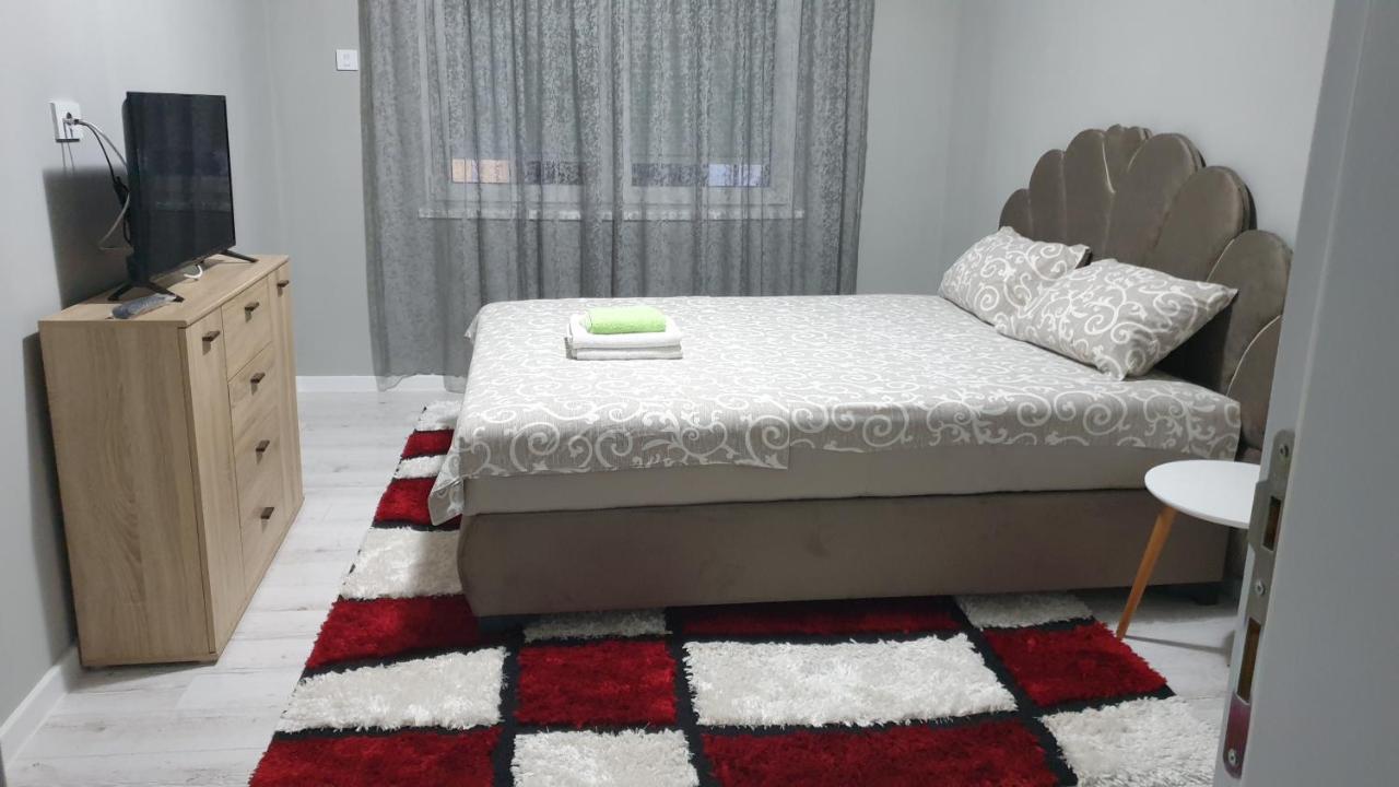 Apartman Sweet Dreams 2 Ниш Екстер'єр фото
