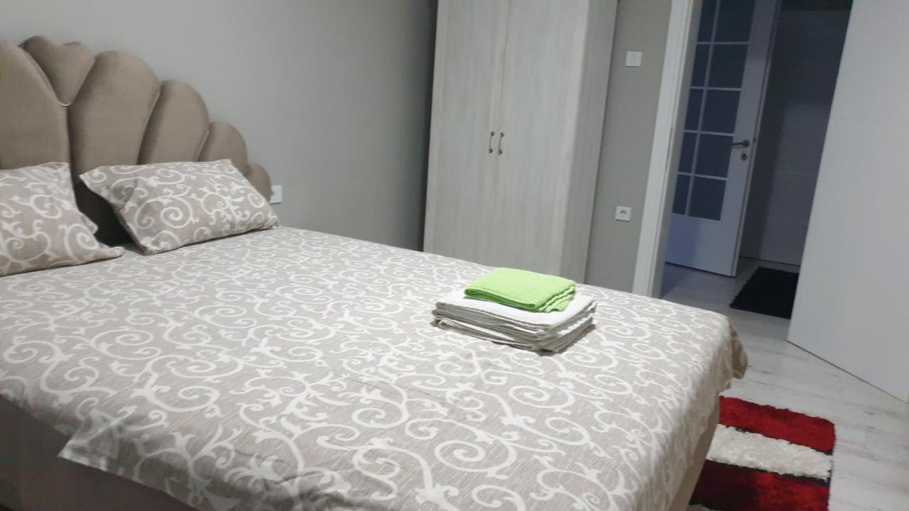 Apartman Sweet Dreams 2 Ниш Екстер'єр фото