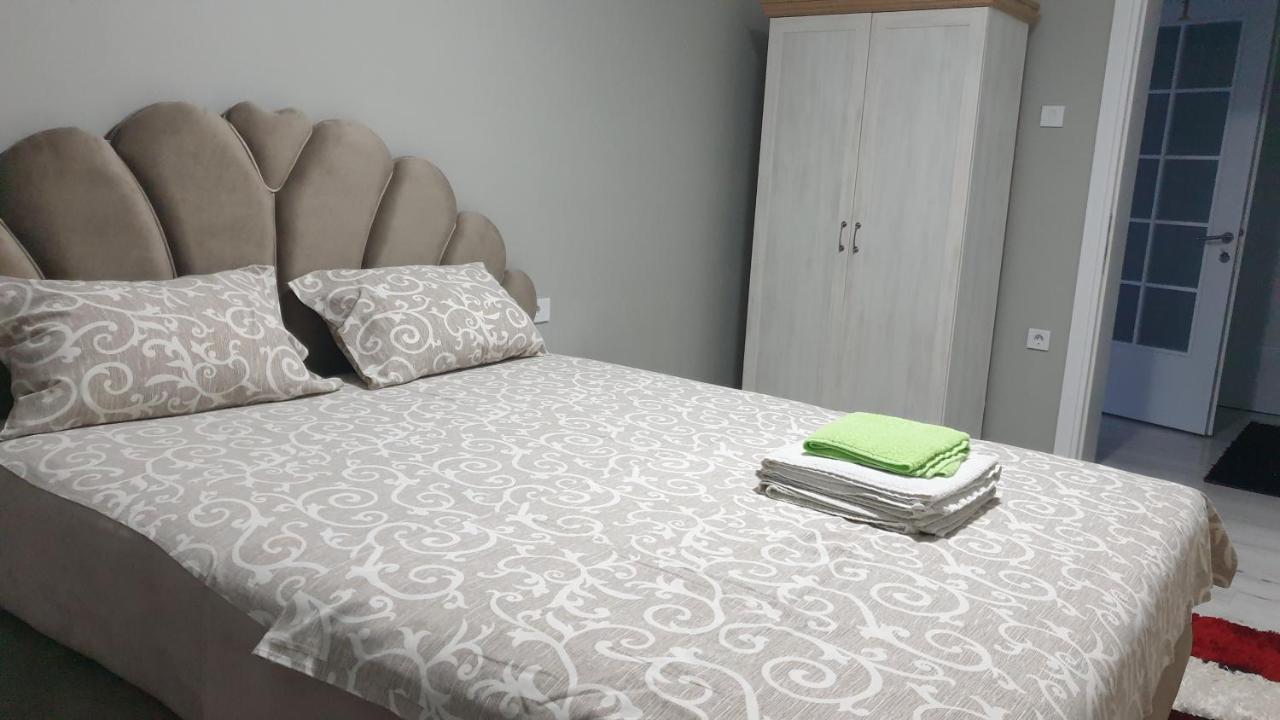 Apartman Sweet Dreams 2 Ниш Екстер'єр фото